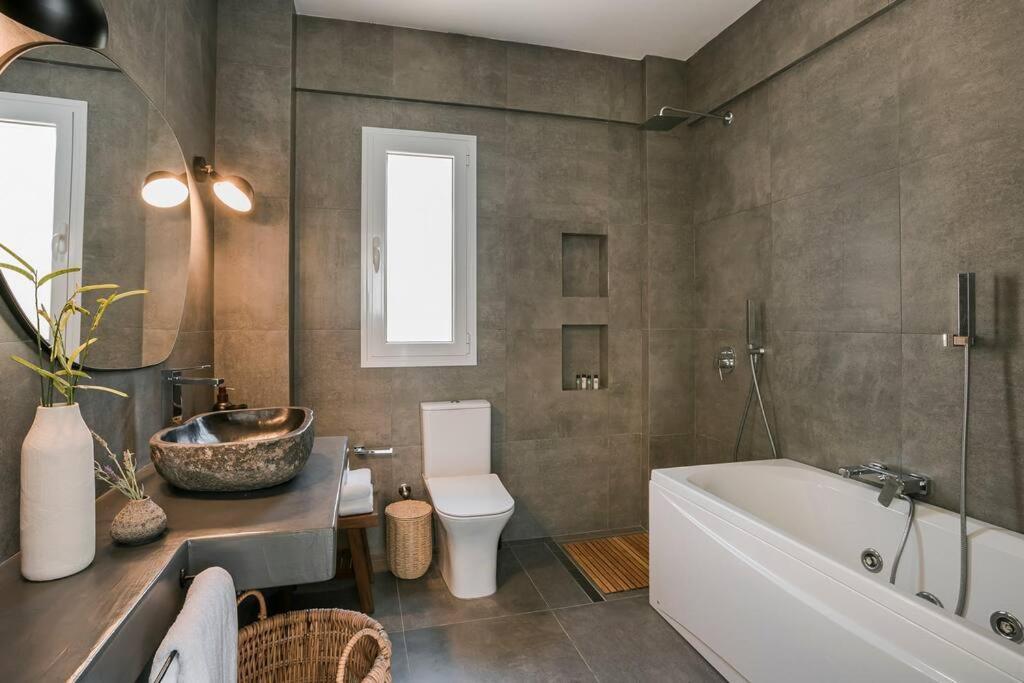 Lourdas White Villa Lourdata  Eksteriør bilde