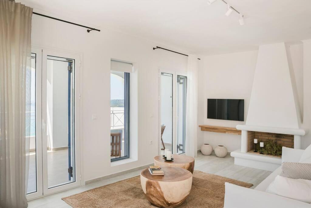 Lourdas White Villa Lourdata  Eksteriør bilde
